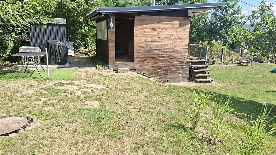 Přenechání nájmu zahrádky v Šumperku – chatka, skleník