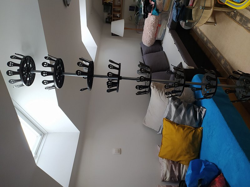 Prodám teleskopický stojan na boty