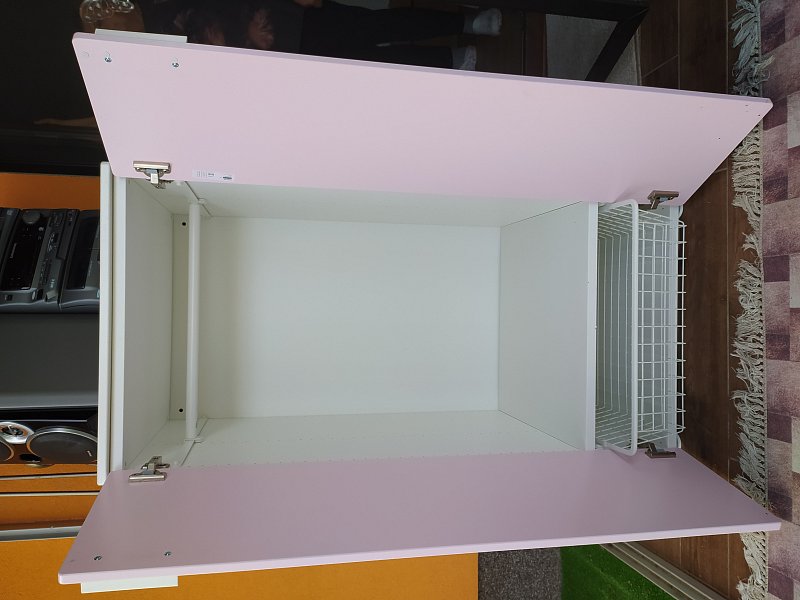 Prodám dětskou šatní skříň