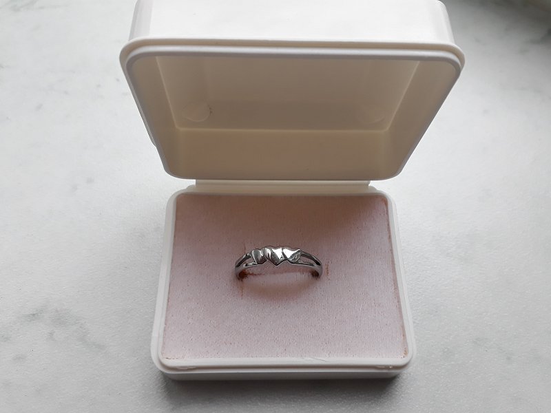 STYLE Prsten se třemi srdíčky, Stainless steel, NOVÝ