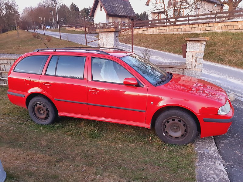 Škoda Octavia Tour N1.