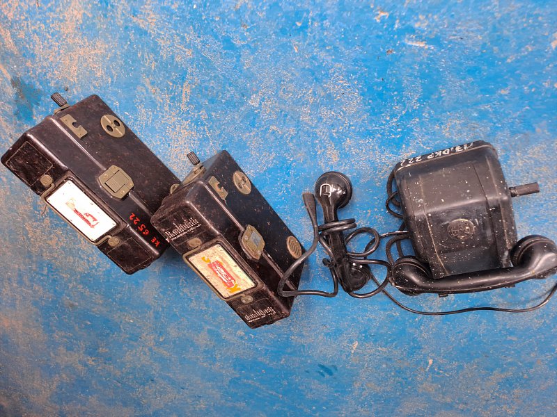 Prodám vojenské telefony Tp-25