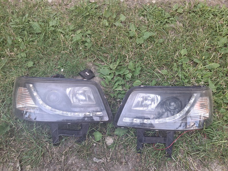 Přední světlomety Volkswagen t5