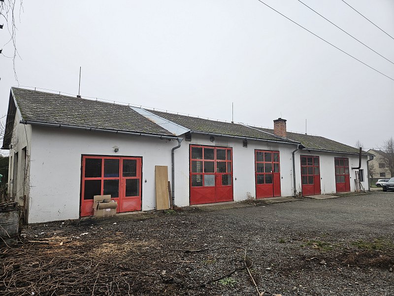 pronájem autoservisu v Postřelmově