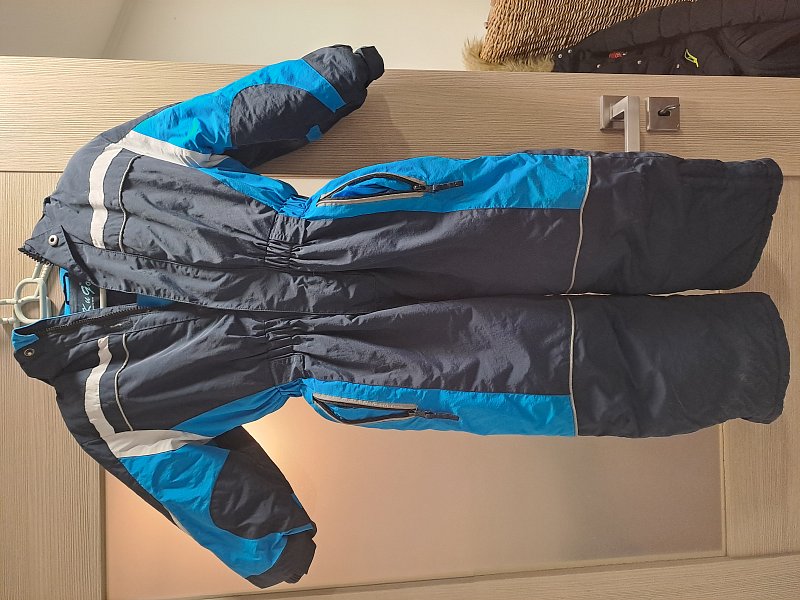 Zimní kombinéza vel. 110