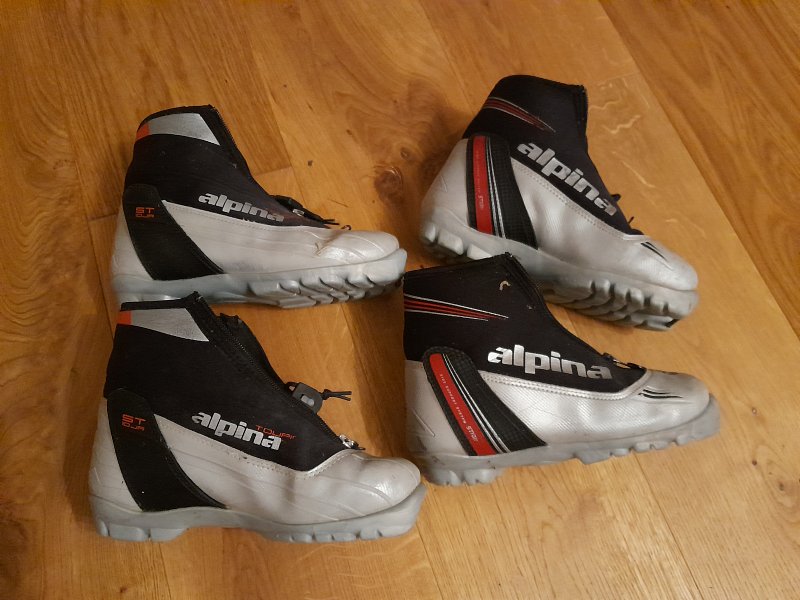 Prodám boty na běžky vel. 36/37