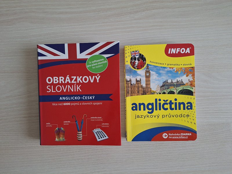 2 KNIHY ANGLIČTINY