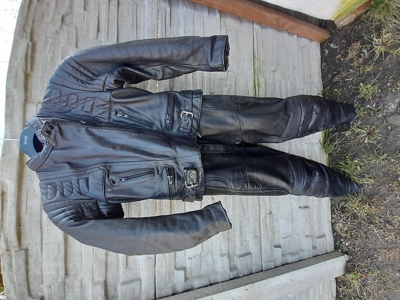 kožená moto kombineza