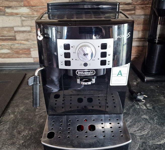 Prodám kávovar DeLonghi
