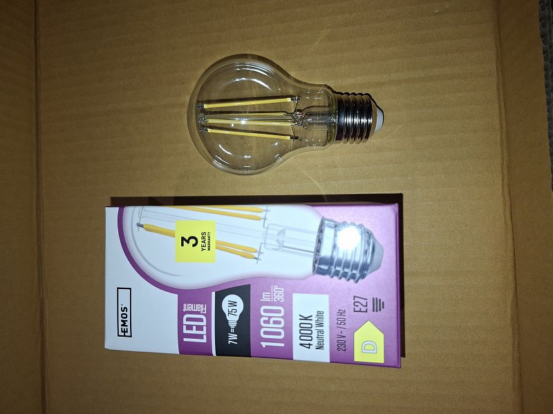 LED žárovka Filament A60 / E27 / 7 W (75 W) / 1060 lm / neutrální bílá,  6 ks