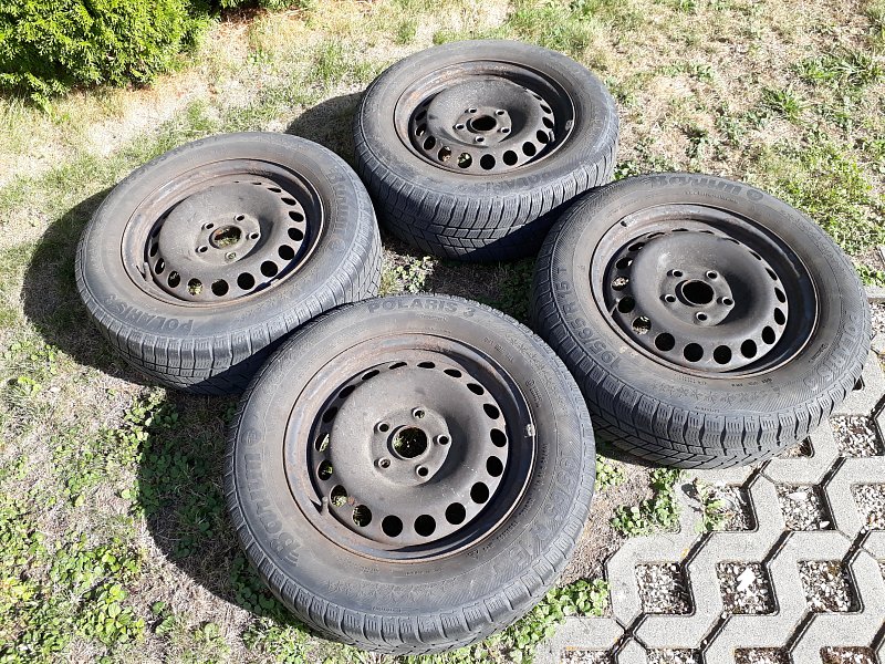 Plechové disky 6Jx15 H2 a zimní pneu 195/65 R15