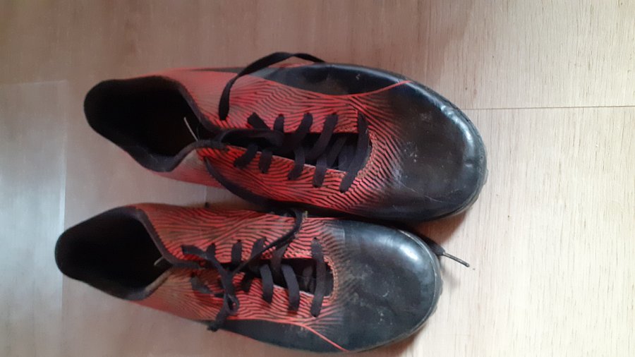 KOPAČKY PUMA VEL. 42.5 - umělá tráva