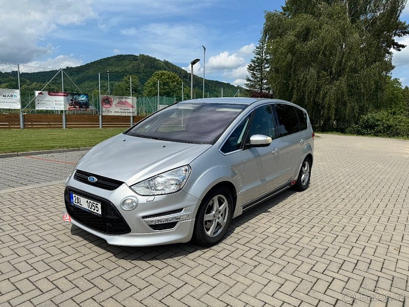 Ford s-max ST paket 2.0tdi 120kw rok 2011 automat