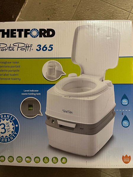 Přenosný, chemický WC Porta Potti 365