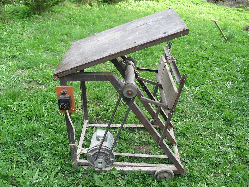 Prodám dělanou cirkulárku.