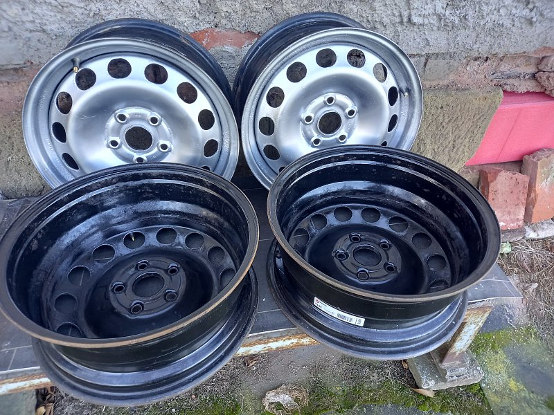 Prodám disky Volkswagen Touran 16"