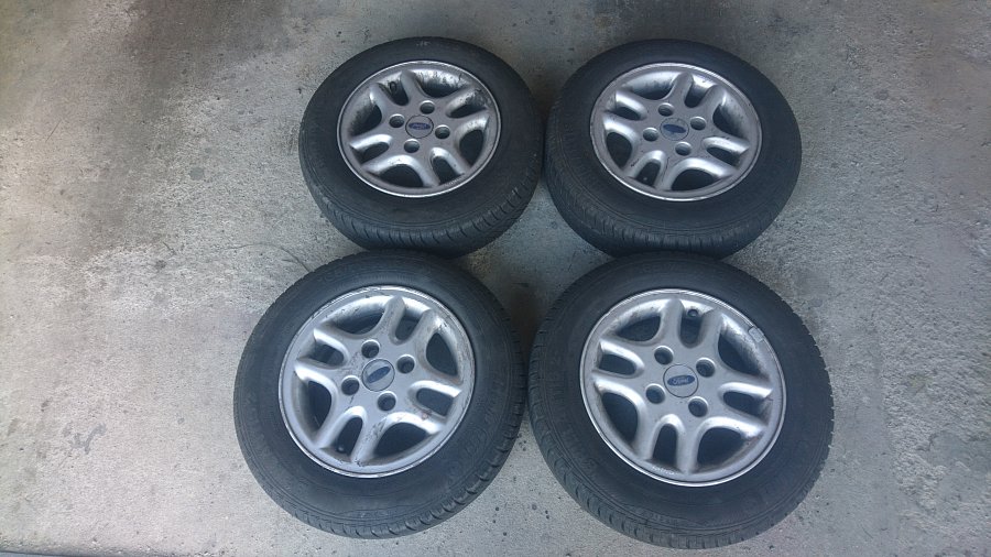 Alu kola original Ford 4x108 5,5x13 ET 41 + letní pneu
