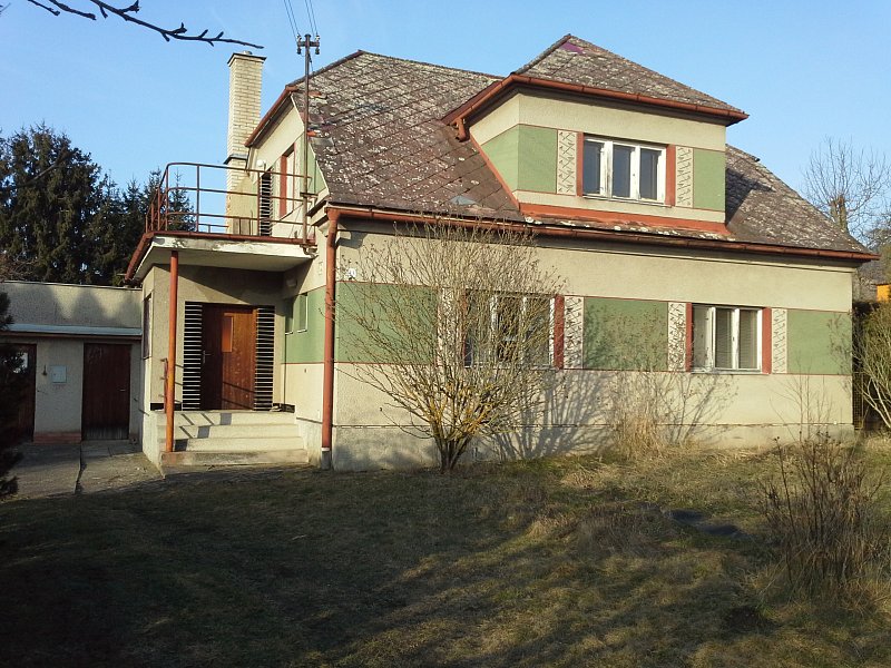 PRODÁM RODINNÝ DŮM 4 + 1 V NOVÉM MALÍNĚ