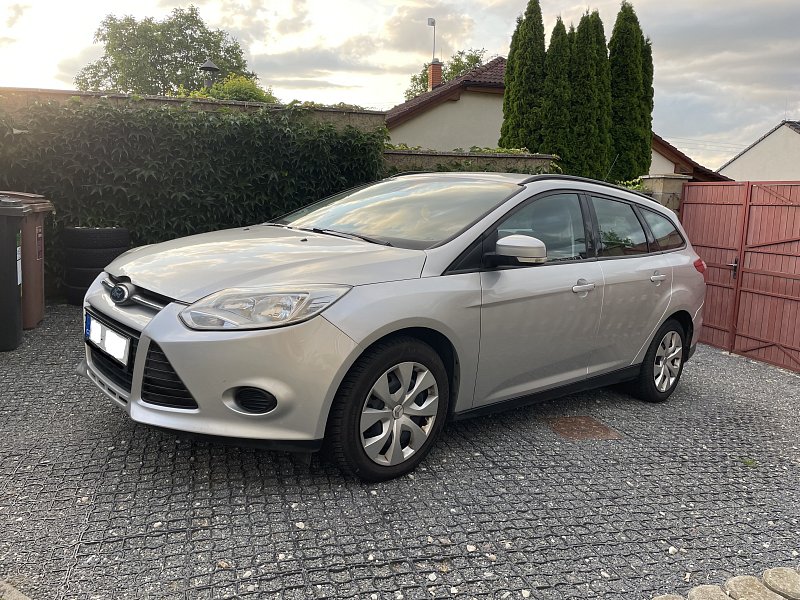 Ford Focus Kombi 1.6 16V(92 KW), nová STK