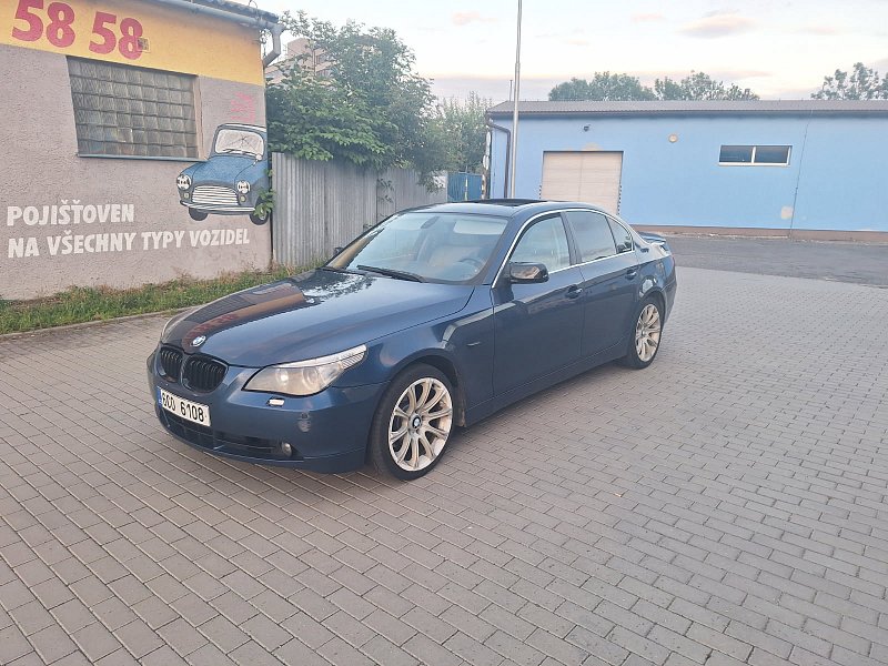 Bmw e60 530I 170kw rok 2005 automat kůže šíbr