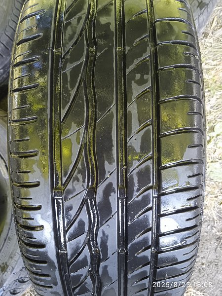 S.fabia, Roomster:2 kompletní kola Bridgestone 195/55R15,