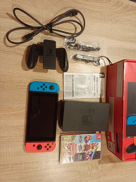 Konzole Nintendo Switch