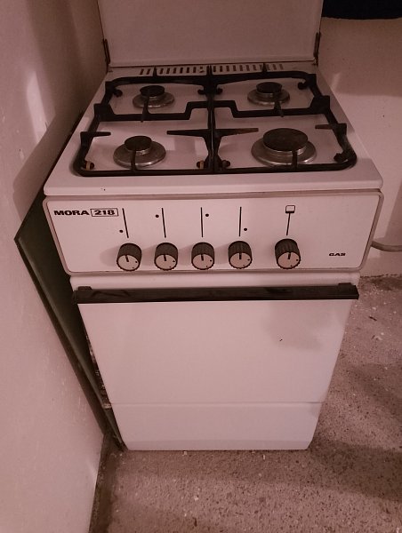 Sporák plynový Mora 218