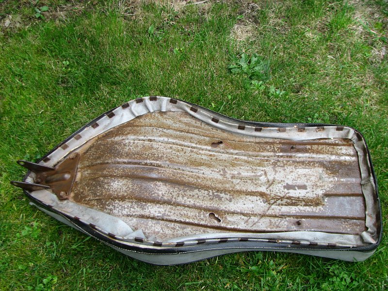 sedlo jawa