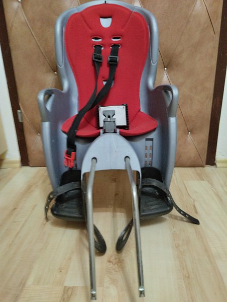 dětská sedačka na kolo