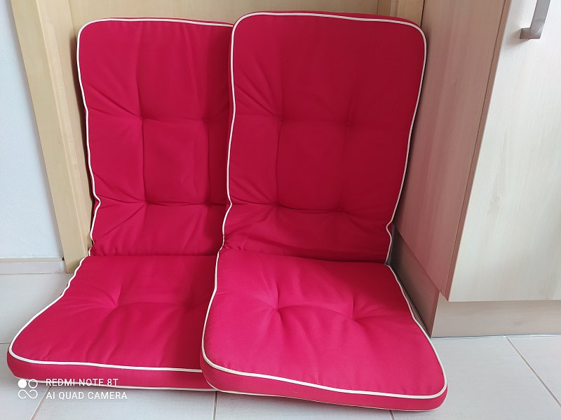 JEDEN NOVÝ PODSEDÁK