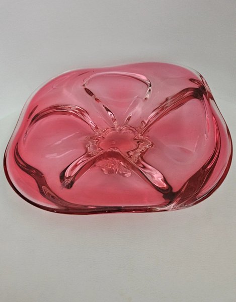 Poptávám hutní sklo