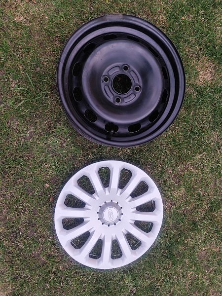 Disk 15" Ford + poklice (6Jx15 ET 47.5) – originální díl