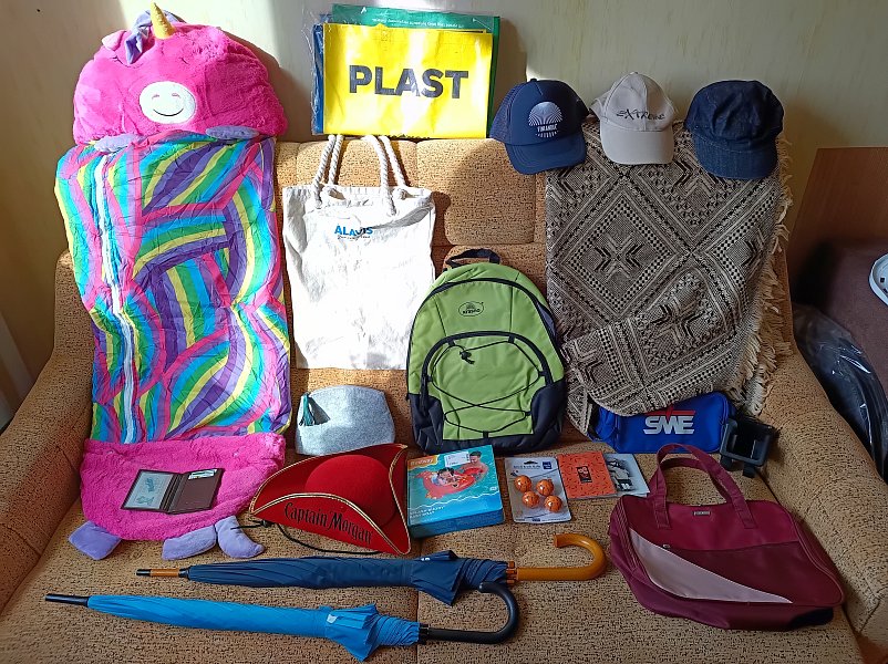 Mix věcí do domácnosti.