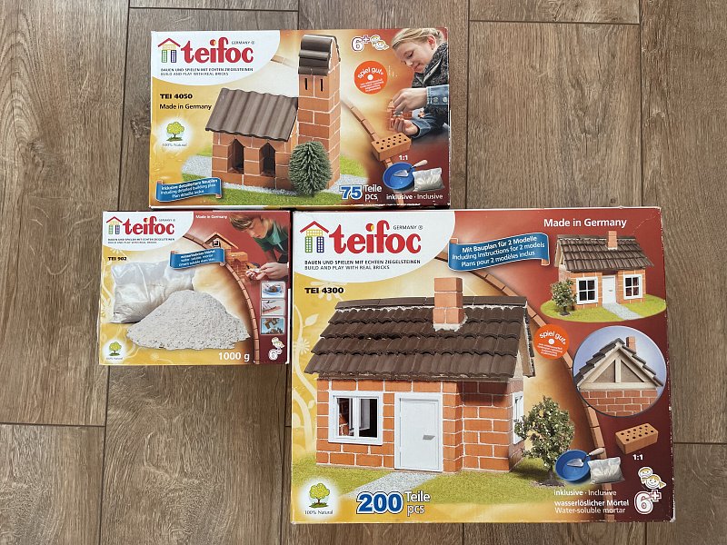 2x stavebnice TEIFOC + balení malty