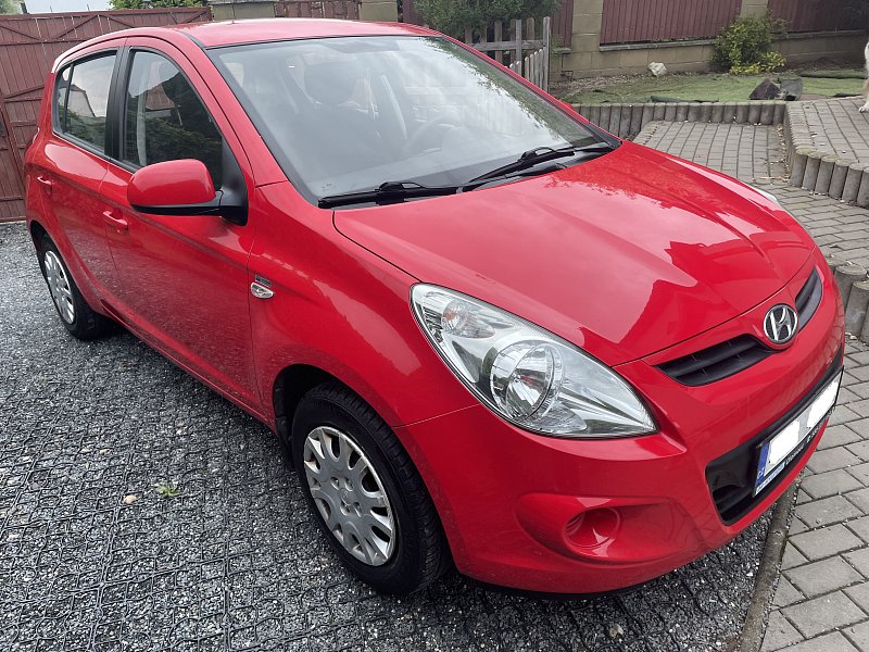 Hyundai i20, 1.2i, nová STK