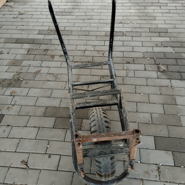 Prodám kolečka na převoz cihel