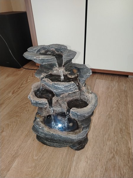 Fontána výška 35 cm