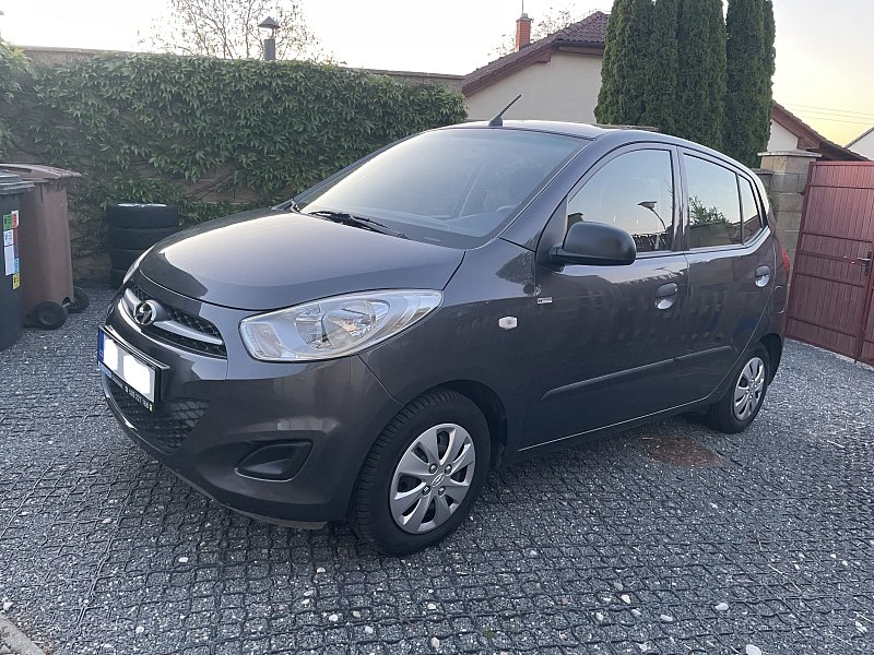 Hyundai i10, 1.1i, najeto 69 000 km, ČR, klima