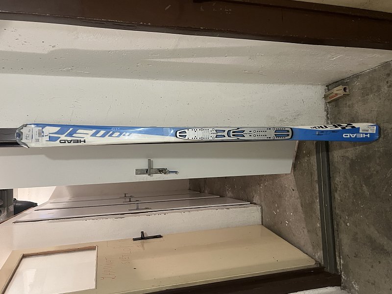 Prodám nové lyže HEAD Xenon 1.0-177cm CP9 light-bl