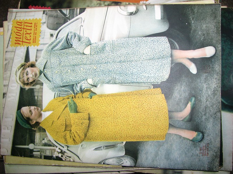 MODA A TEXTIL - cca 48 ks 1956 - 1961 - 2500 kč