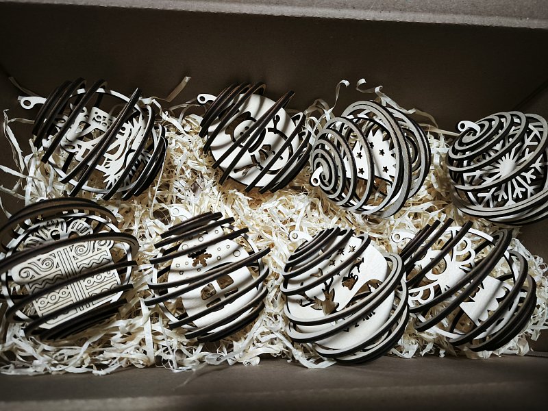 Sada 8ks vánočních ozdob