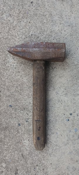 Kladivo 2 kg