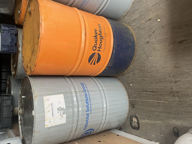 Plechový sud 200.litru