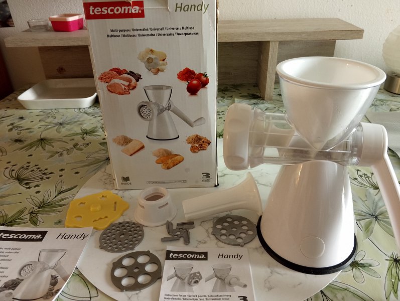 Multifunkční univerzální mlinek Tescoma.