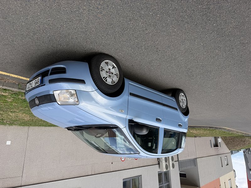 Fiat Panda 1.1i, nová STK, klimatizace