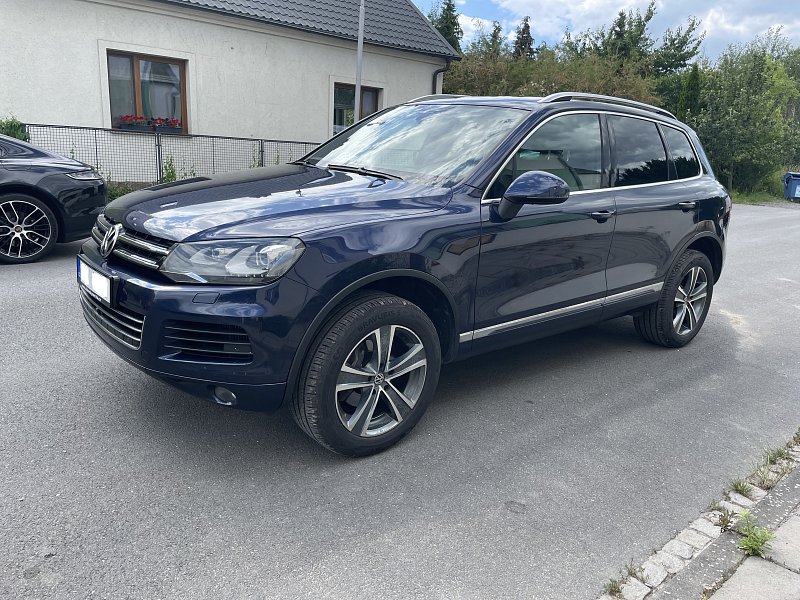 Volkswagen Touareg, 3.0 TDi, 4x4, AT, ČR
