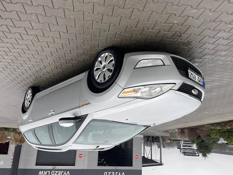 Ford Mondeo Kombi 2.0 TDI