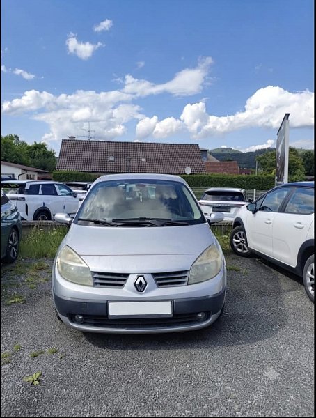 Renault Mégane Scénic 1.6 16V (2005) – na opravu / náhradní díly
