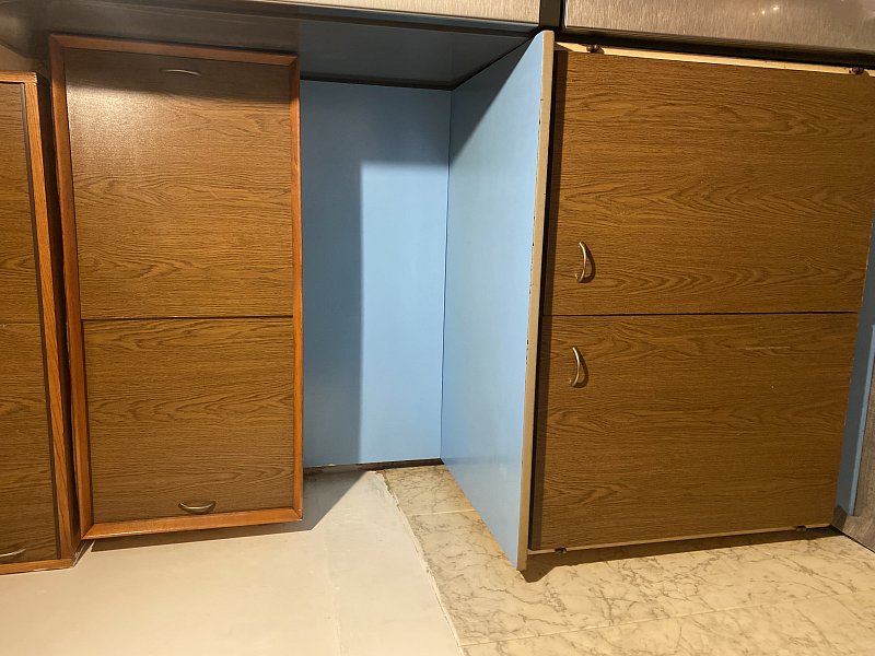 Za odvoz starší retro kuchyňská linka