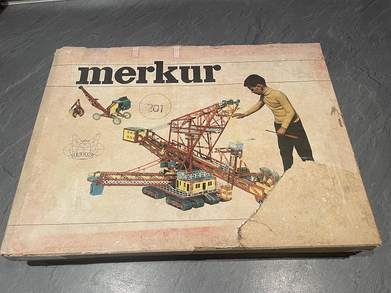 prodám stavebnici Merkur